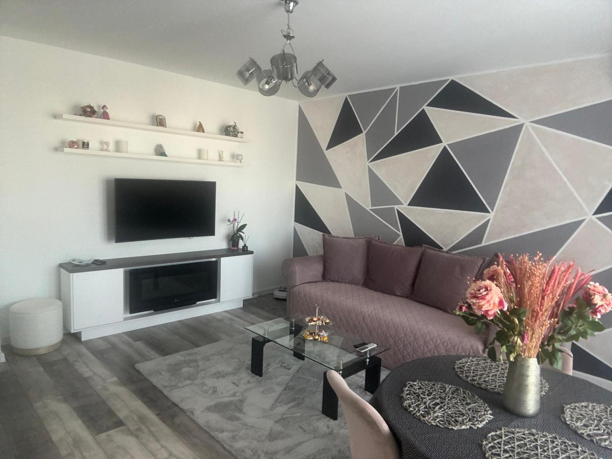 Magnific Apartment Орадеа Екстериор снимка